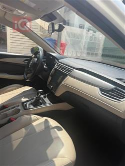 MG 5